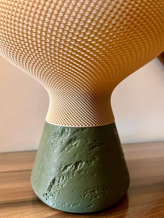The Solra Lamp